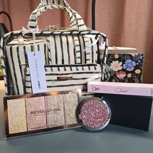 Cosmetic Bag Gift Set